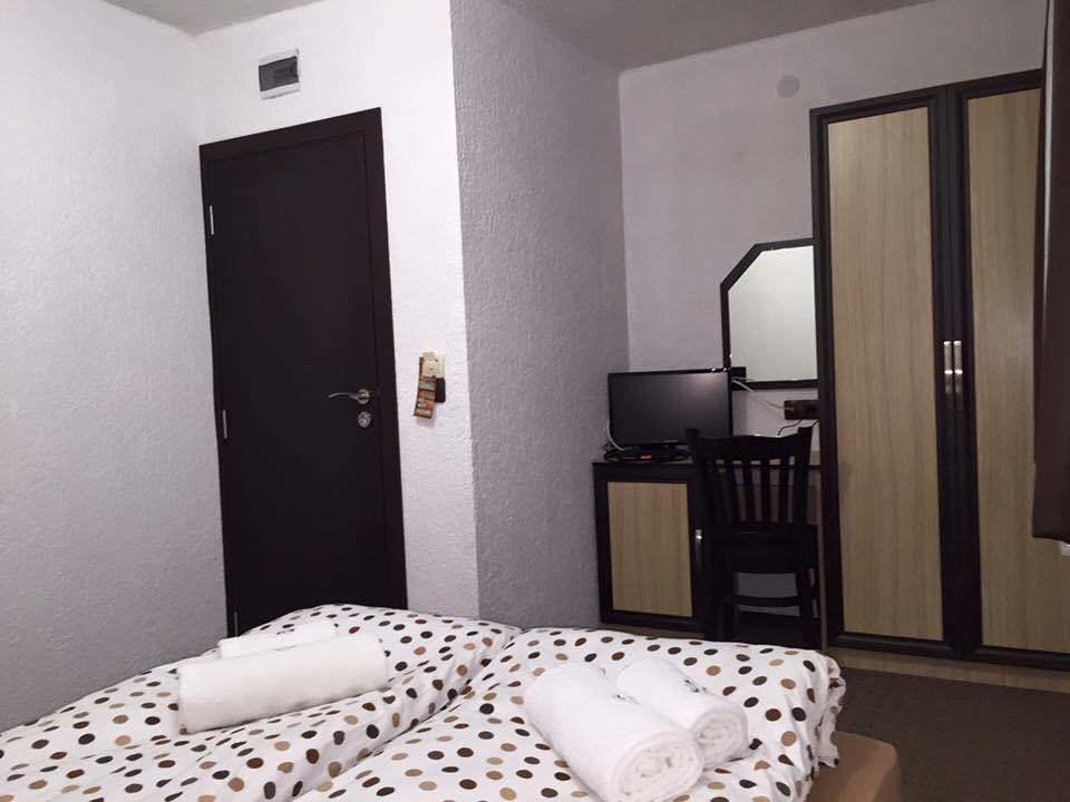 Family Hotel Ginger 팜포로보 외부 사진